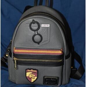 Harry Potter x Loungefly Mini Backpack Gryffindor Glasses Hogwarts